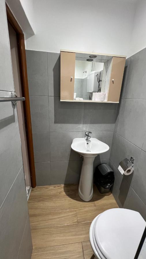 Fole Hotel Berat Bagian luar foto